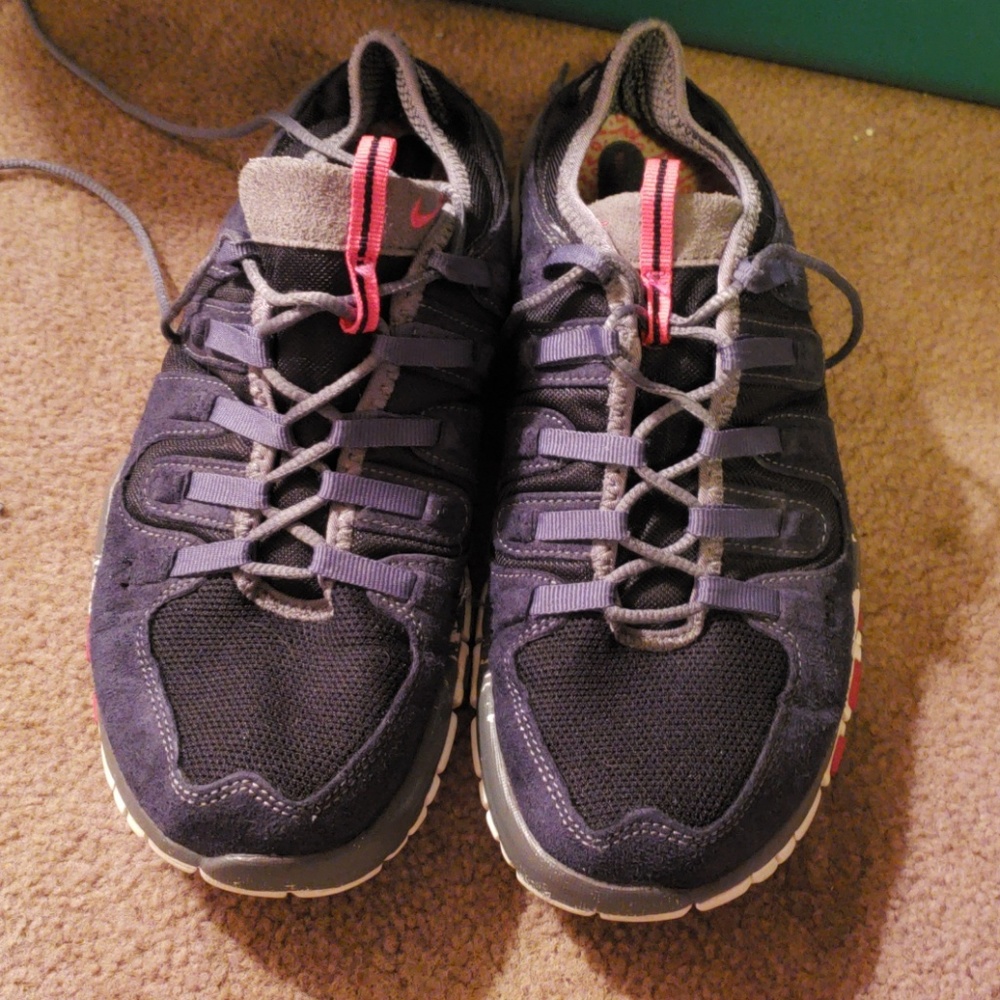 Women's Nike Free 7.0 running shoes